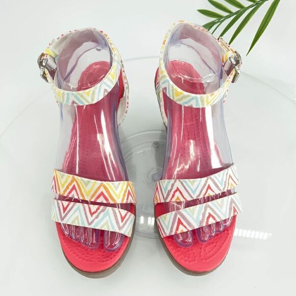 Crocs Women's Leigh Sandal Size 8 Ankle Strap Wedge Graphic Stripe Pink Yellow - Picture 8 of 16